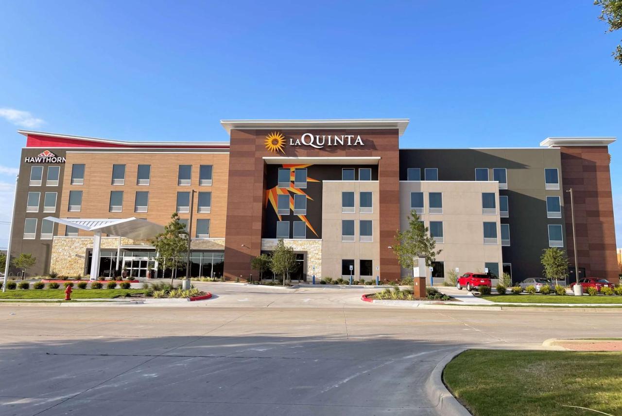 Hawthorn Extended Stay By Wyndham Флюгервил Екстериор снимка